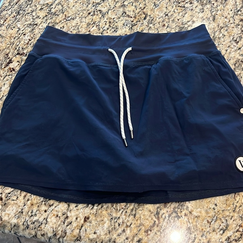 Vuori sport skirt size M- navy